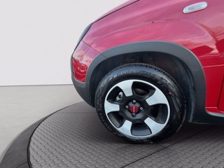 FIAT Panda 1.0 firefly hybrid Cross s&s 70cv 5p.ti