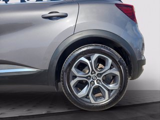 RENAULT Captur 1.6 E-Tech hybrid Techno Fast Track 145cv auto