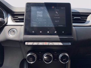 RENAULT Captur 1.6 E-Tech hybrid Intens 145cv auto