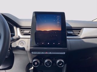 RENAULT Captur 1.6 E-Tech hybrid Techno Fast Track 145cv auto