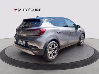 RENAULT Captur 1.6 E-Tech hybrid Techno Fast Track 145cv auto
