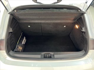 RENAULT Clio 1.6 E-Tech hybrid Serie limitata 140cv auto