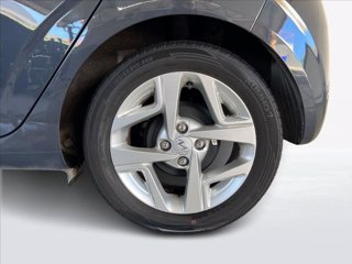 HYUNDAI i10 1.0 Tech Connect Pack econext Gpl