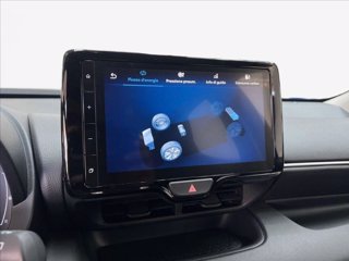 TOYOTA Yaris 1.5h Trend