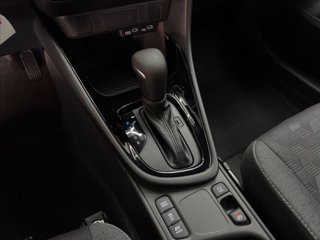 TOYOTA Yaris 1.5h Trend