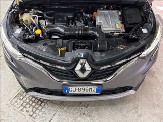 RENAULT Captur 1.6 E-Tech hybrid Intens 145cv auto