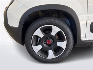 FIAT Panda 1.0 firefly hybrid Cross s&s 70cv 5p.ti
