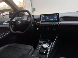 MG MG3 1.5 hybrid+ Luxury auto