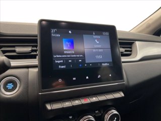 RENAULT Captur 1.6 E-Tech hybrid Intens 145cv auto