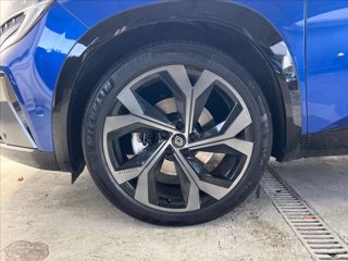 RENAULT Austral 1.2 E-Tech full hybrid Techno Esprit Alpine 200cv auto