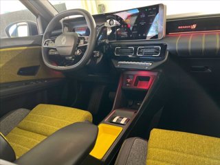 RENAULT Renault 5 E-Tech Iconic Cinq comfort range 150cv