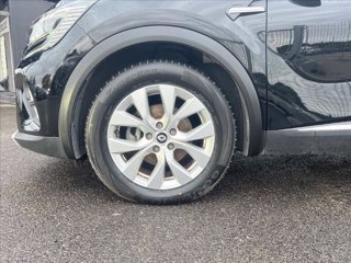 RENAULT Captur 1.6 E-Tech hybrid Intens 145cv auto