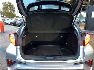 TOYOTA C-HR 1.8h Lounge 2wd e-cvt