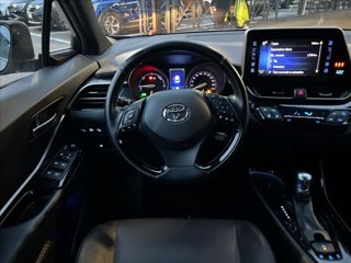 TOYOTA C-HR 1.8h Lounge 2wd e-cvt