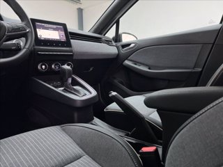 RENAULT Clio 1.6 E-Tech full hybrid Techno 145cv